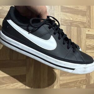 Nike Big Kids Court Legacy - Size 4.5